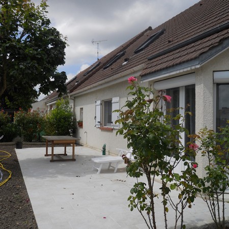 Courtier en travaux : aménagement d'une terrasse à Saint Jean de La Ruelle, avec Travaux Tranquil